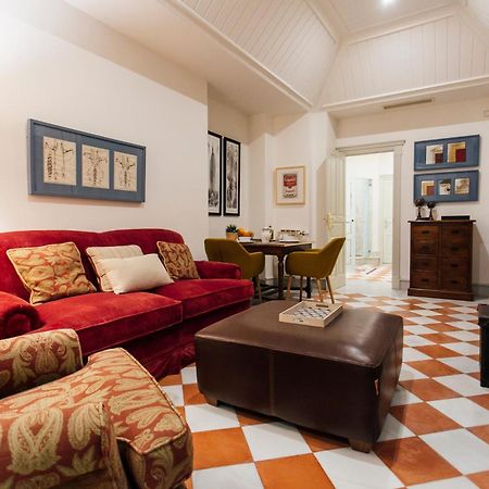 세비야 Casa Patio Del Siglo XIX 아파트 호텔 객실 사진